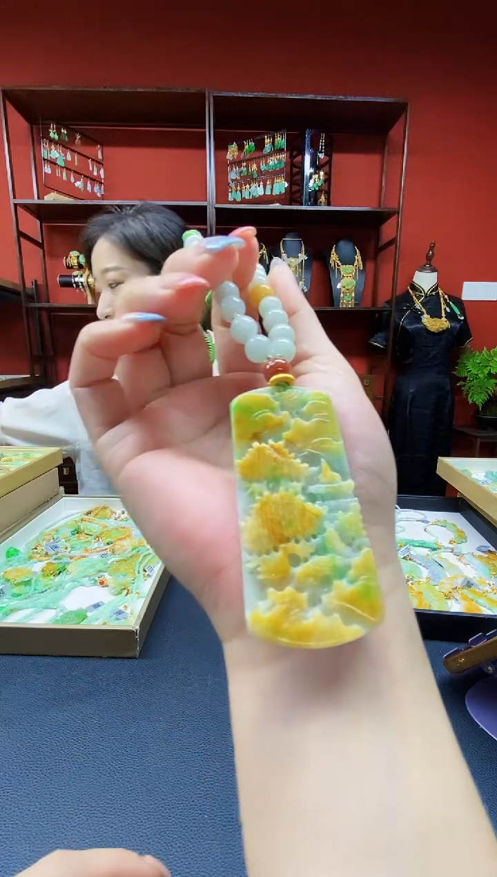 颈饰未镶嵌翡翠翡翠吊坠