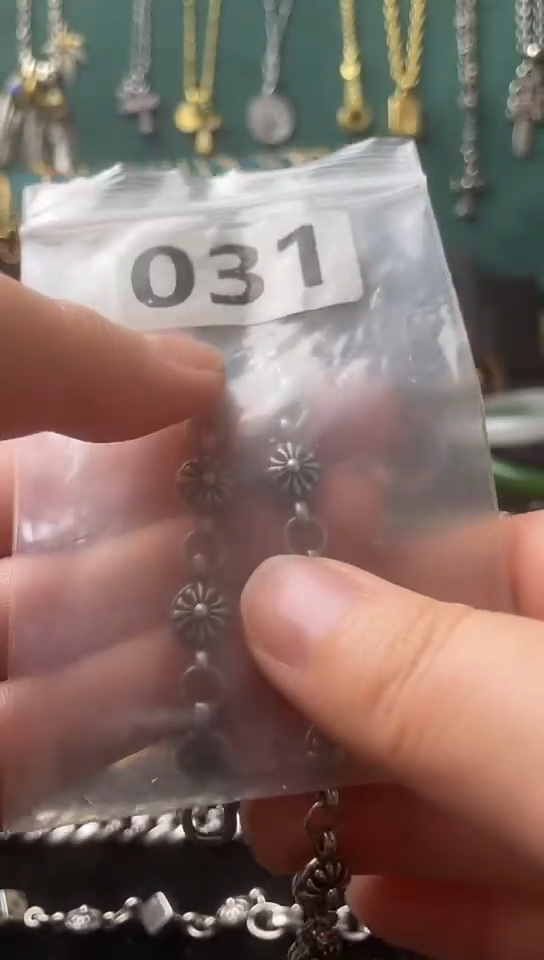 合金无宝*闪购商品如图所示