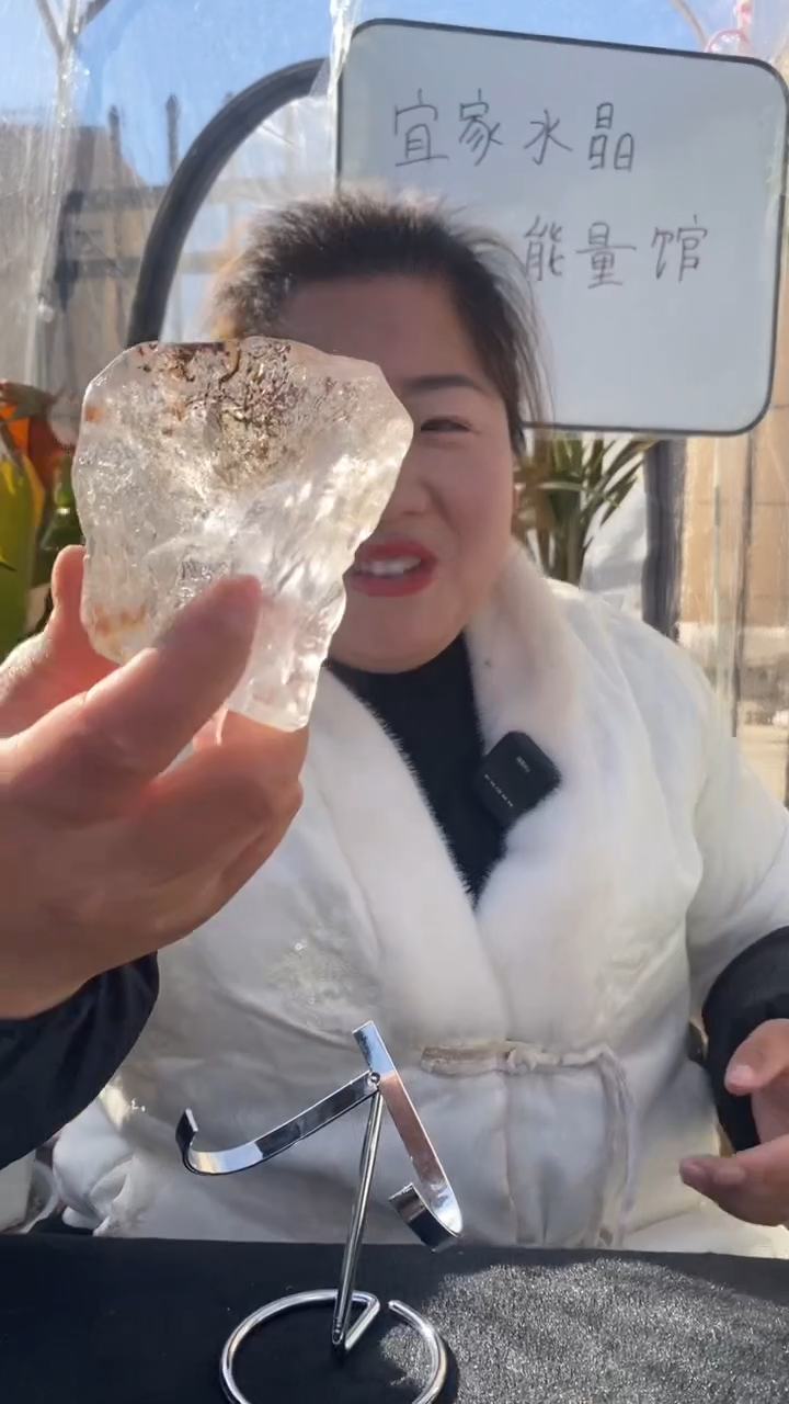 【闪购商品】水晶原石未镶嵌白水晶原石碗D575