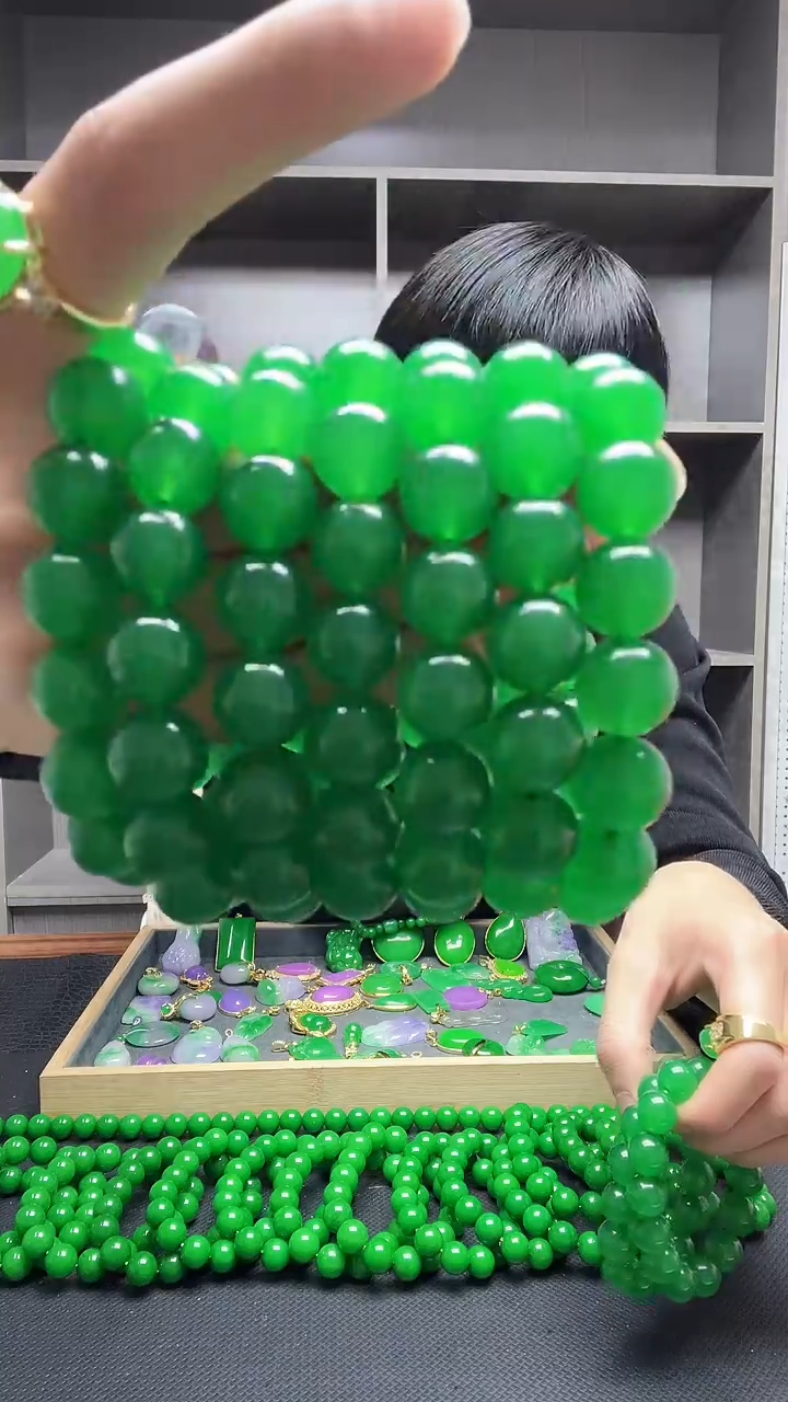 未镶嵌手链翡翠手链