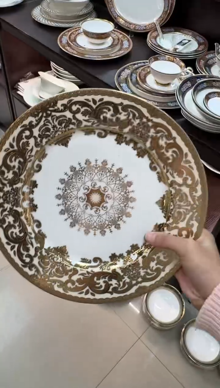 【闪购商品】瓷片10.5英寸平盘  福利