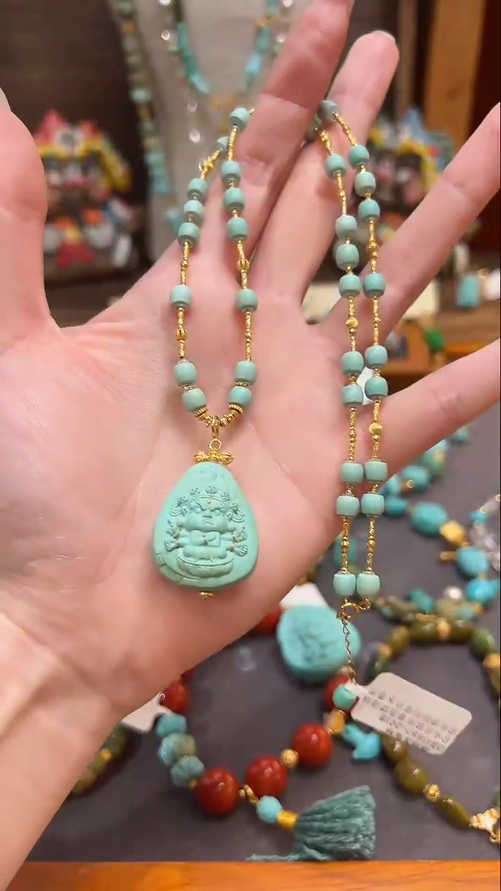 绿松石18K金镶嵌颈饰绿松石项链