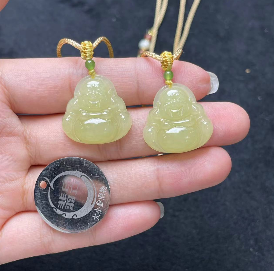 36223T07-3B3-和田玉吊坠绑绳-多样性发其一