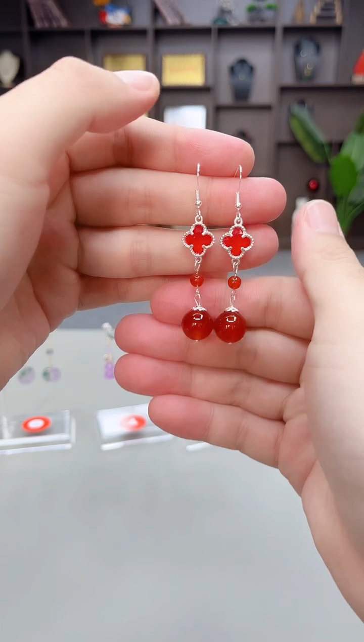 未镶嵌耳饰玛瑙/玉髓233000