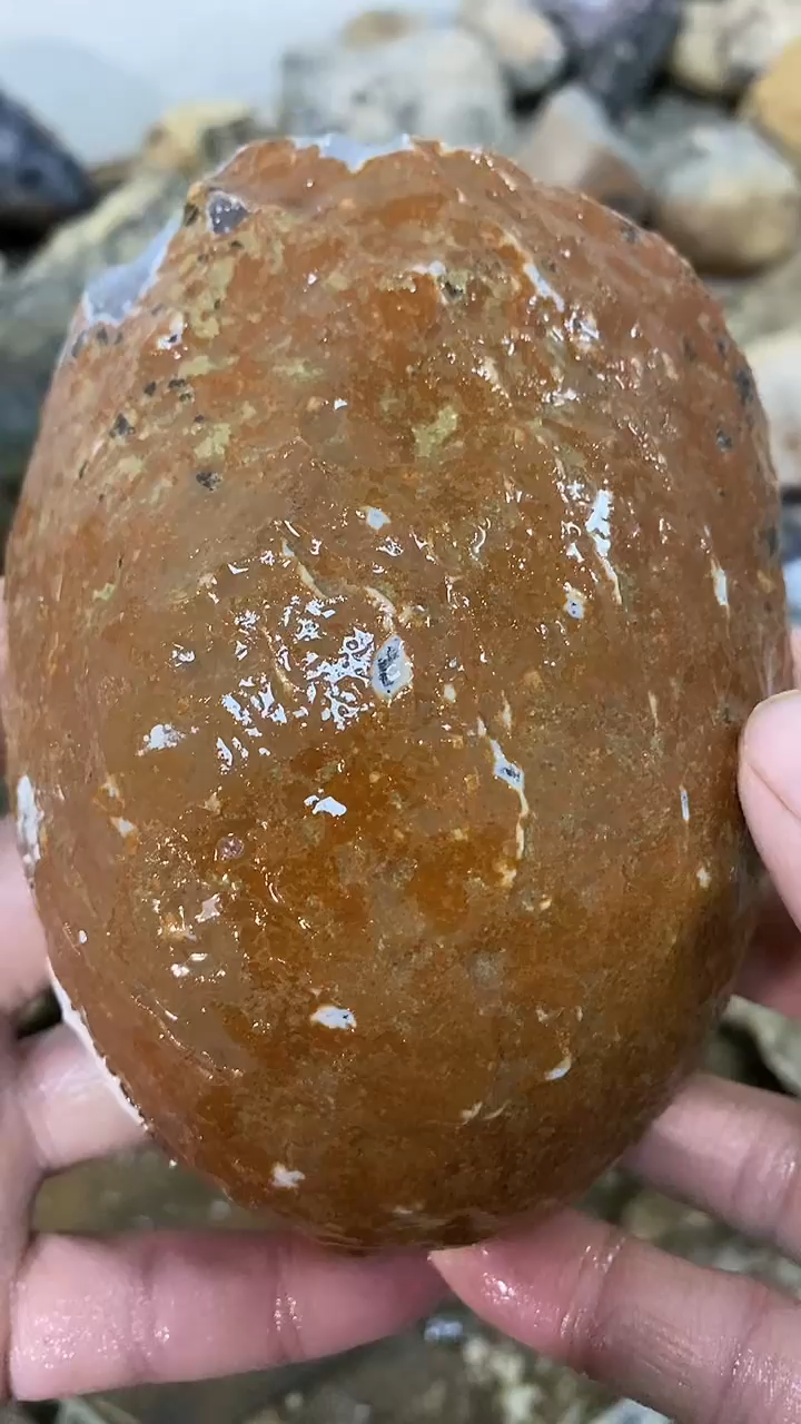 定制玛瑙小*原石18.80682