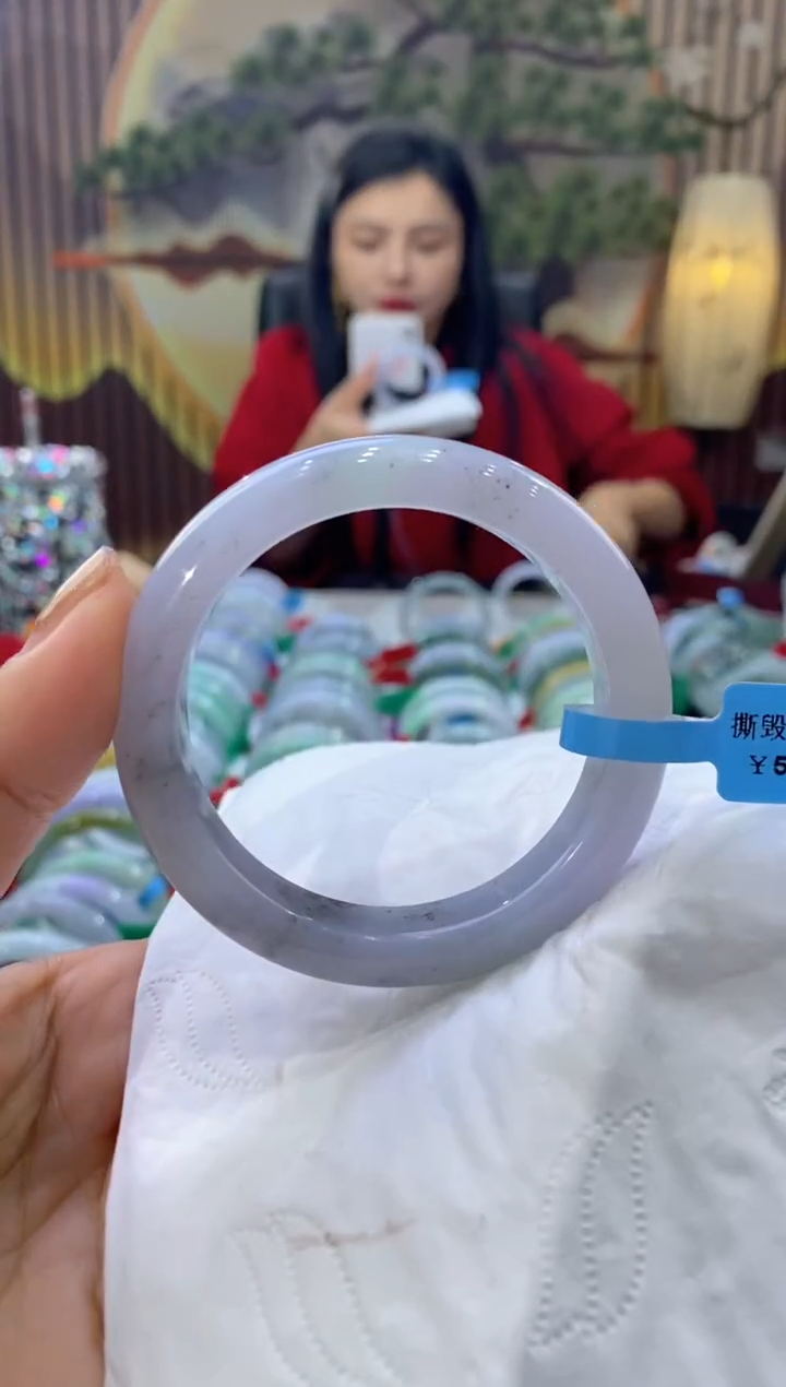 【闪购商品】翡翠手镯未镶嵌多人00338