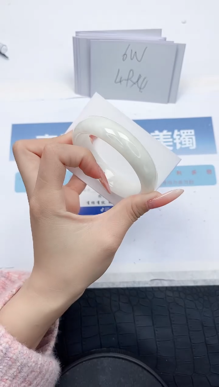 【闪购商品】和田玉手镯未镶嵌L381-55