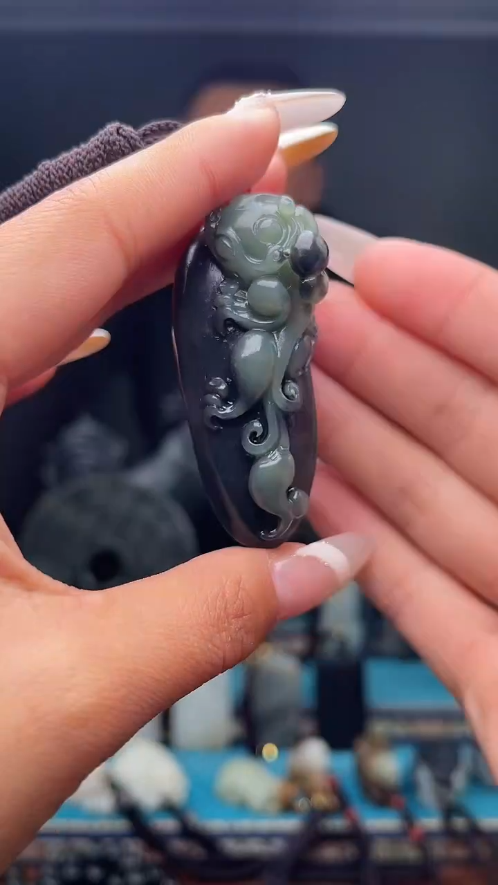 未镶嵌和田玉挂件1