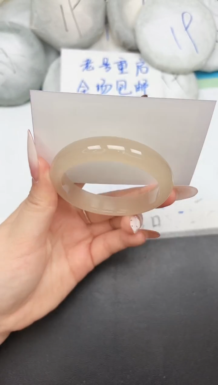 未镶嵌手镯石英质玉A200/55.3