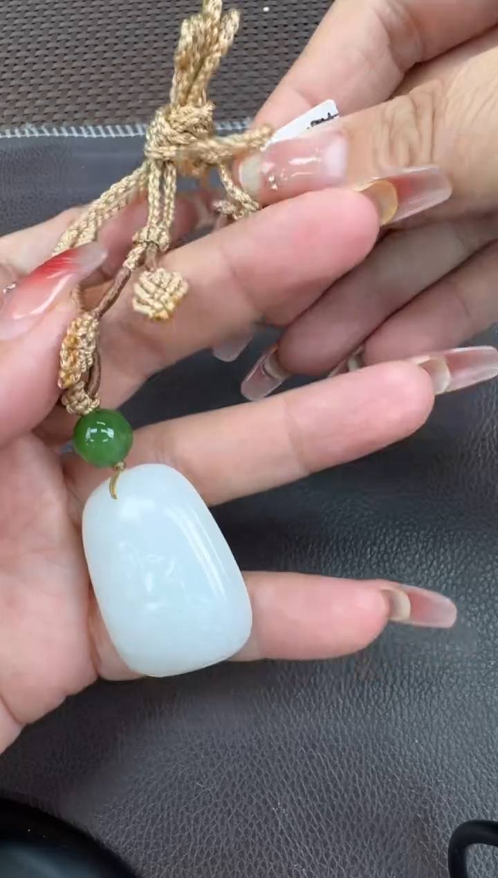 【闪购商品】和田玉挂件未镶嵌挂件