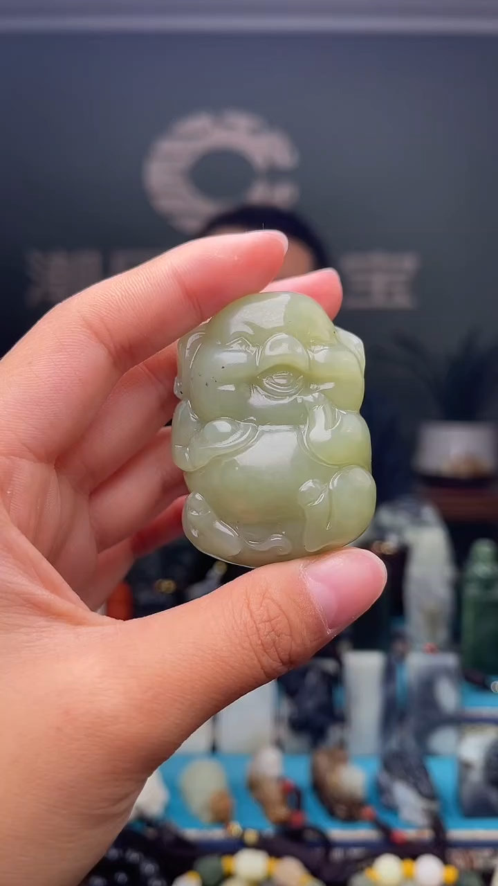 未镶嵌和田玉挂件1