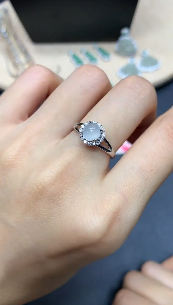 【闪购商品】翡翠戒指银S925镶嵌蛋面【多样性发其一】