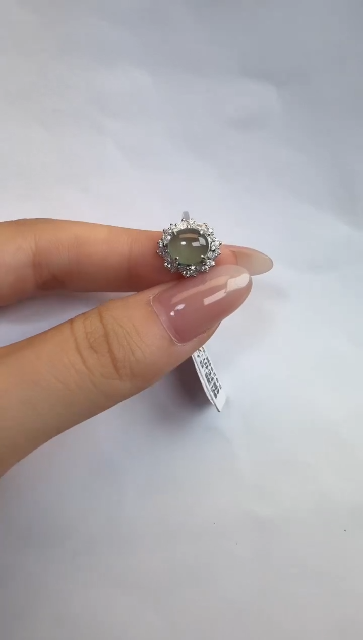 银S925镶嵌戒指翡翠925银镶A货翡翠戒指