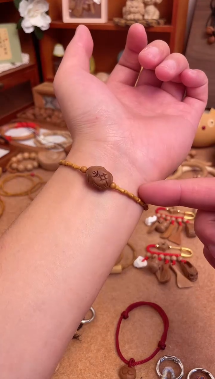 竹节手串一物一拍加桃核锦鲤