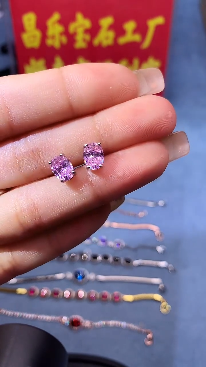 【闪购商品】蓝宝石耳饰银S925镶嵌1111