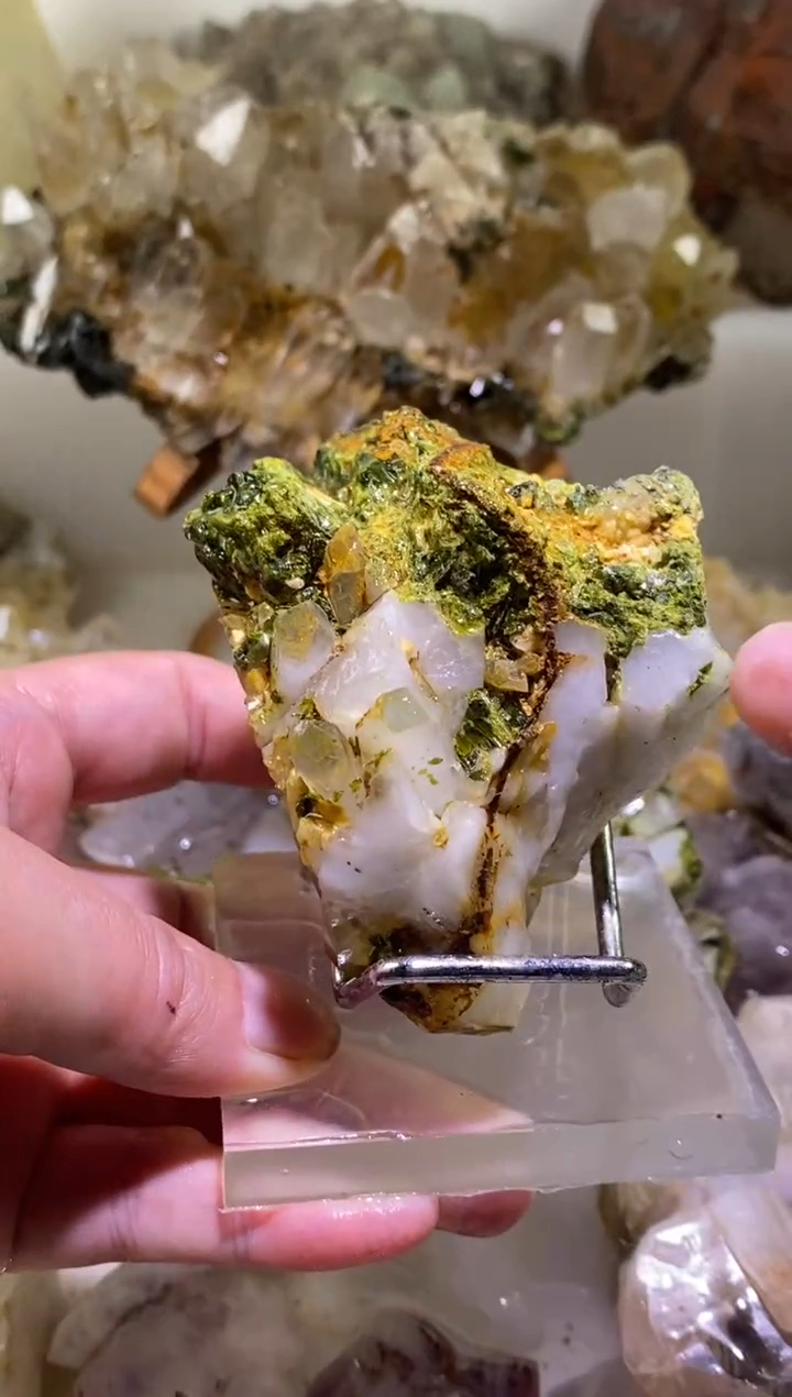 未镶嵌珠宝半成品水晶67号195g四川美姑超七花园水晶