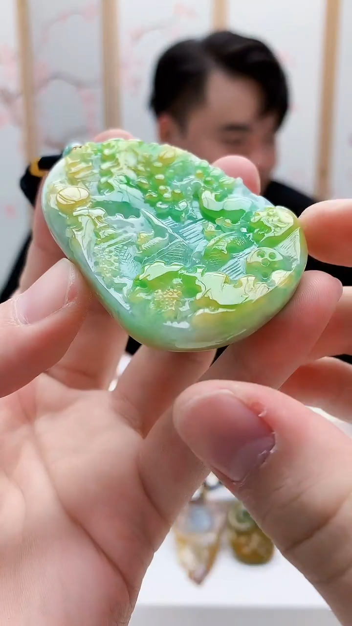 未镶嵌定制翡翠5060bb-毛货挂件135