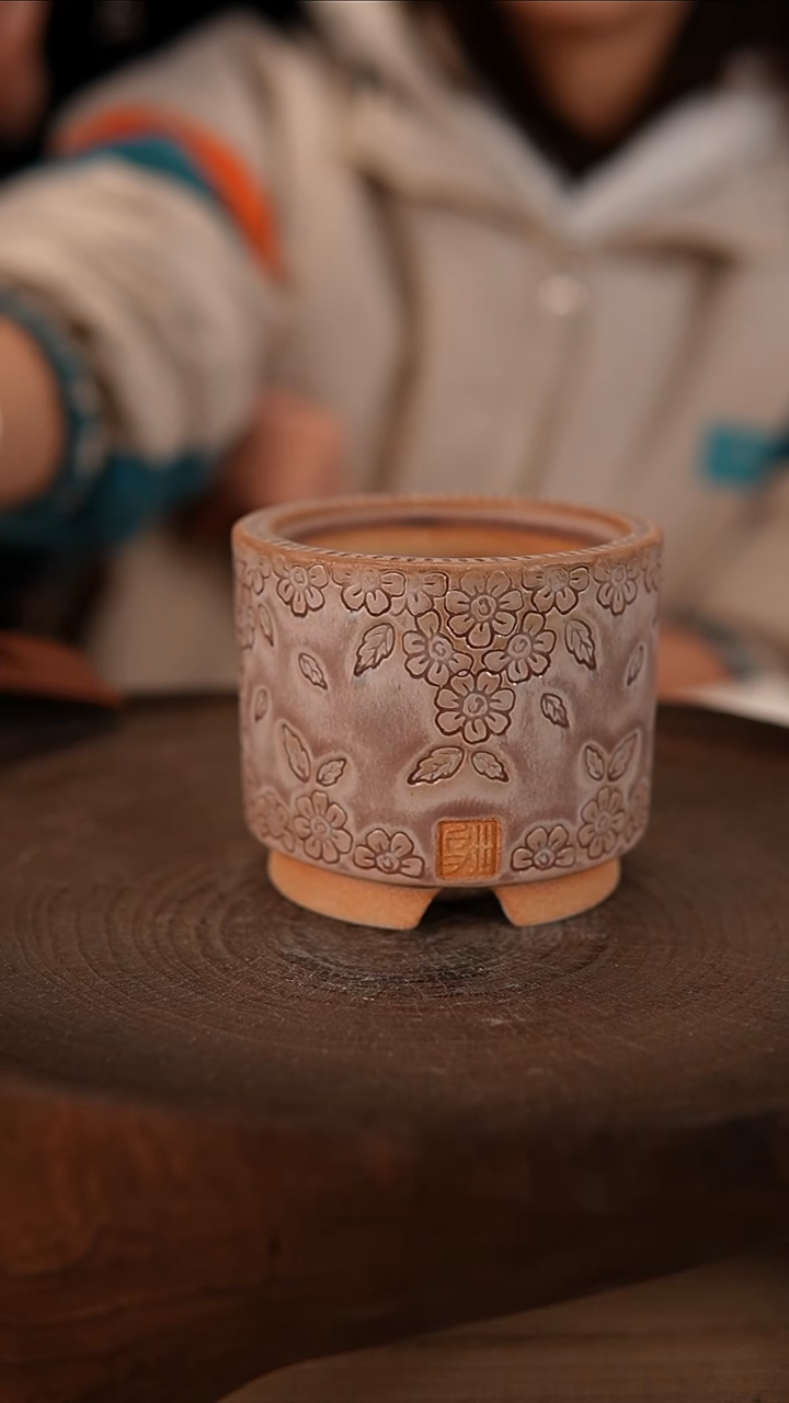 【闪购商品】红陶2-16-308默认有瑕口7.5