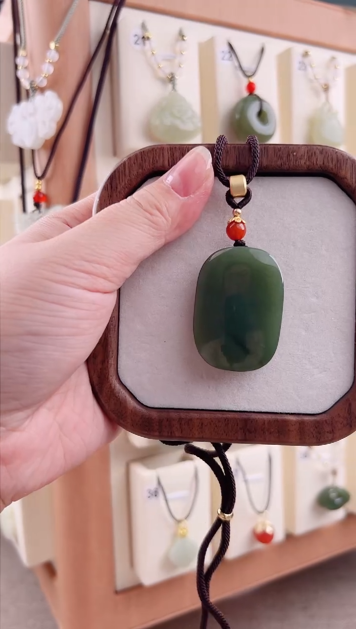 【闪购商品】和田玉吊坠(不含链)未镶嵌9