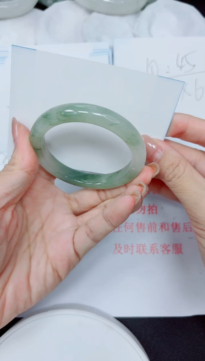 石英质玉手镯未镶嵌113-52.5