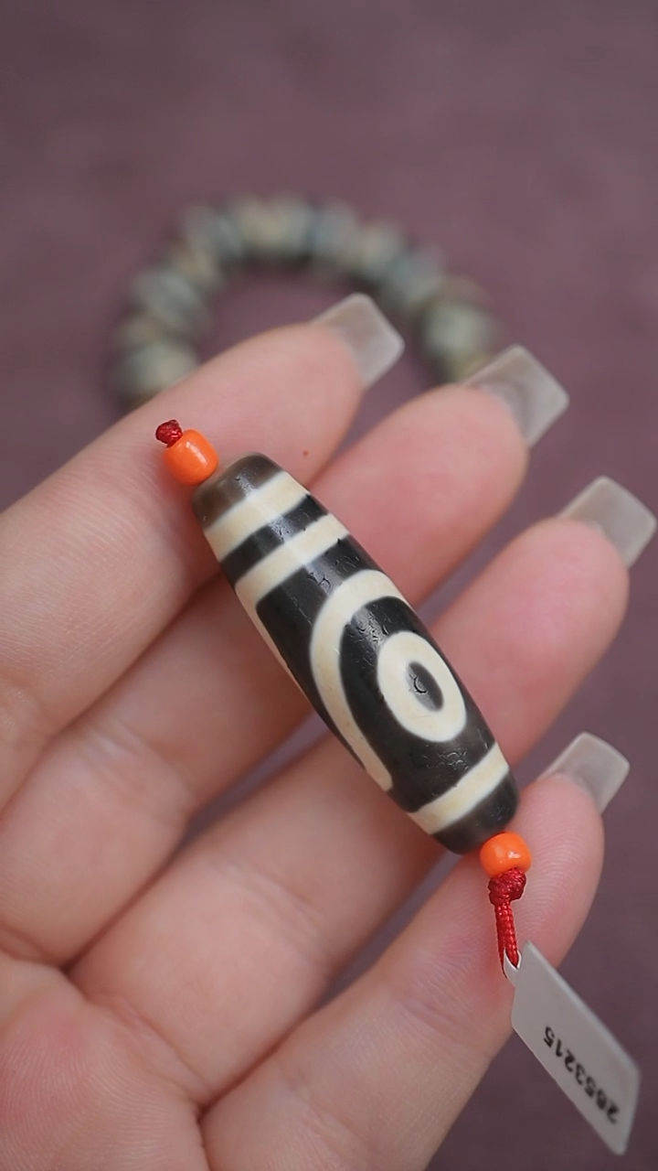 【闪购商品】玛瑙/玉髓未镶嵌颈饰蚀花玛瑙珠定制编绳