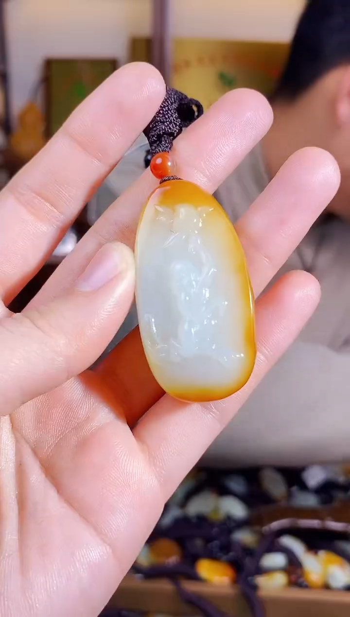 【闪购商品】和田玉颈饰未镶嵌1