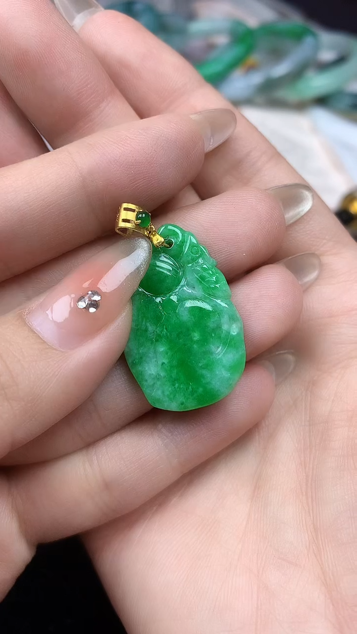 【闪购商品】翡翠颈饰18K金镶嵌颈饰