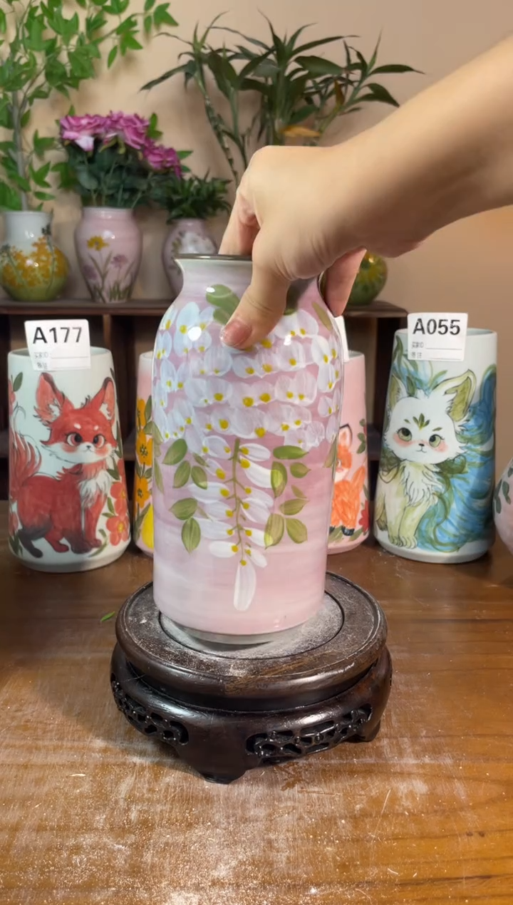 景德镇手绘陶瓷花瓶—无孔