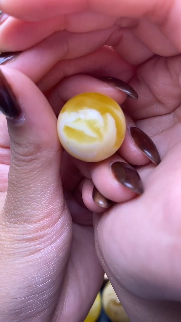 【闪购商品】琥珀裸石未镶嵌蜜蜡.55