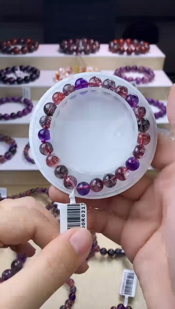 【闪购商品】水晶手链未镶嵌黑加仑超七8m+