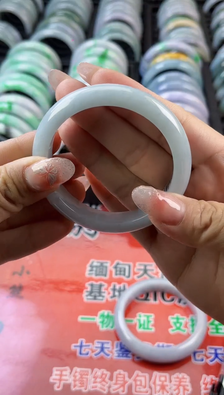 【闪购商品】翡翠手镯未镶嵌翡翠1