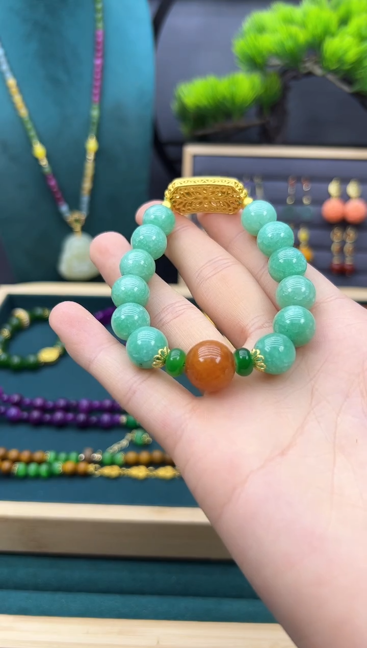 【闪购商品】翡翠耳饰14K金镶嵌S489     