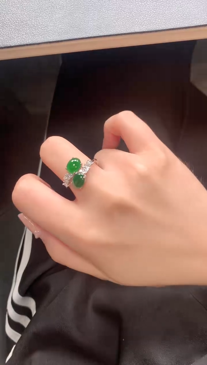 【闪购商品】翡翠戒指银S925镶嵌52141