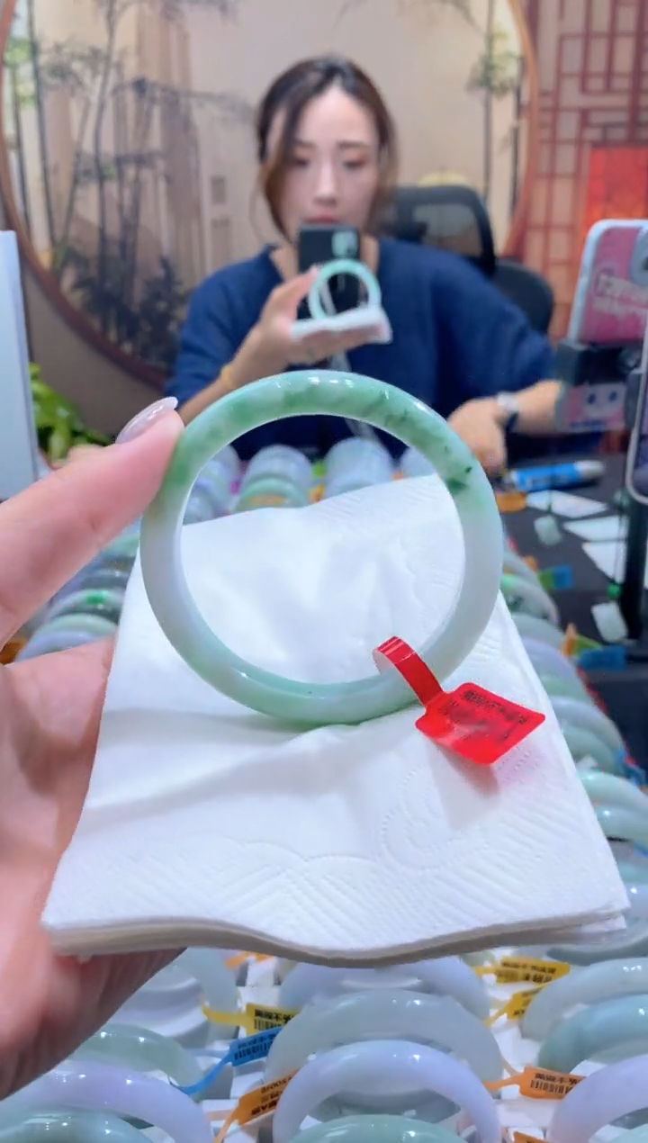 未镶嵌手镯翡翠000079586