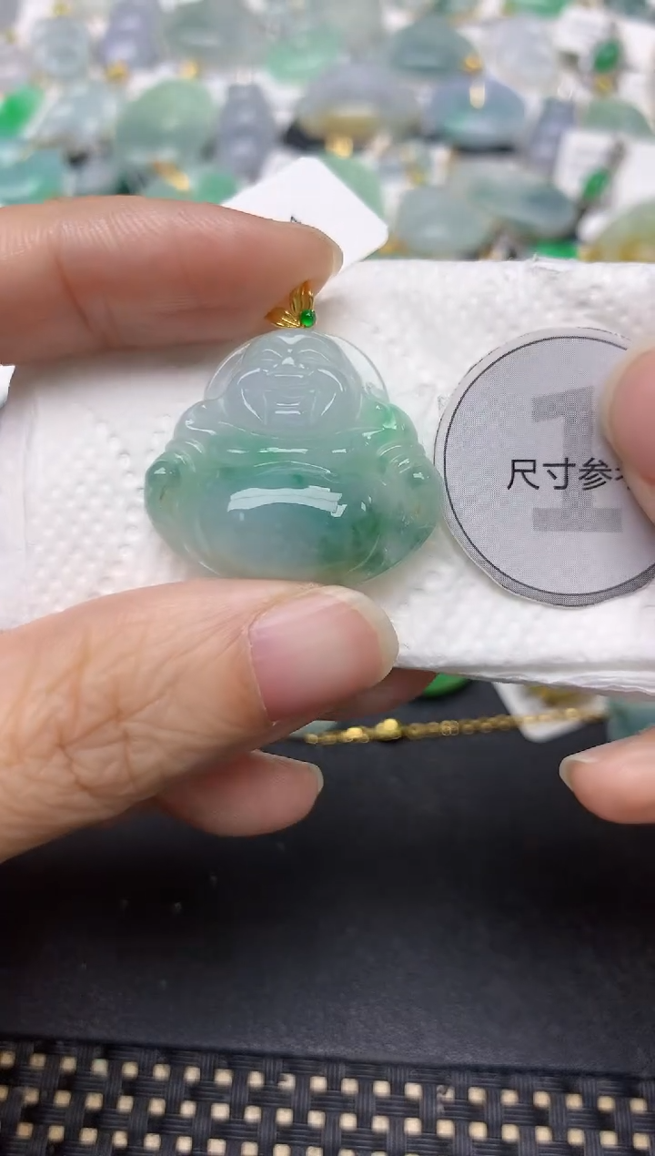 颈饰18K金镶嵌翡翠天然缅甸A货翡翠