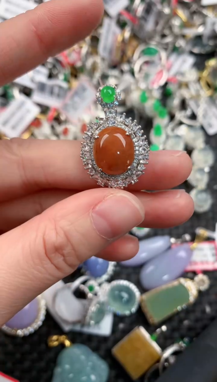 银S925镶嵌戒指翡翠333         6