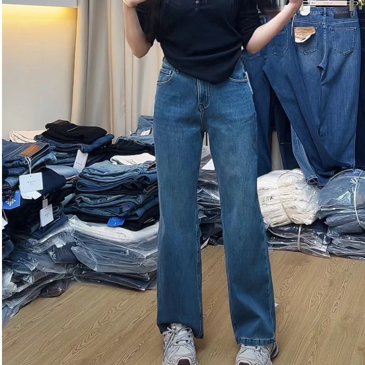 300蓝色牛仔裤女冬款直筒裤时尚休闲显瘦中高腰蓝色