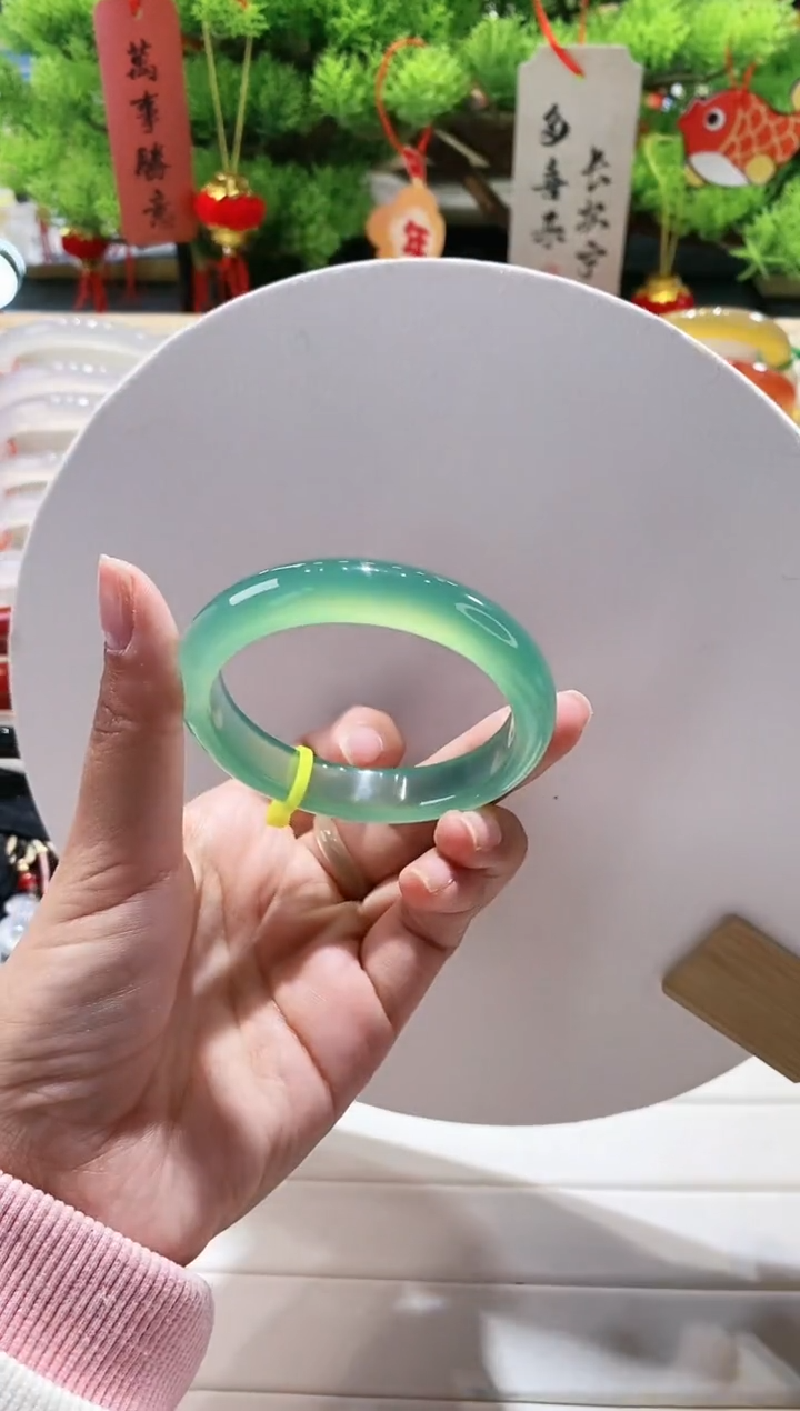 【闪购商品】玛瑙/玉髓手镯未镶嵌95-54