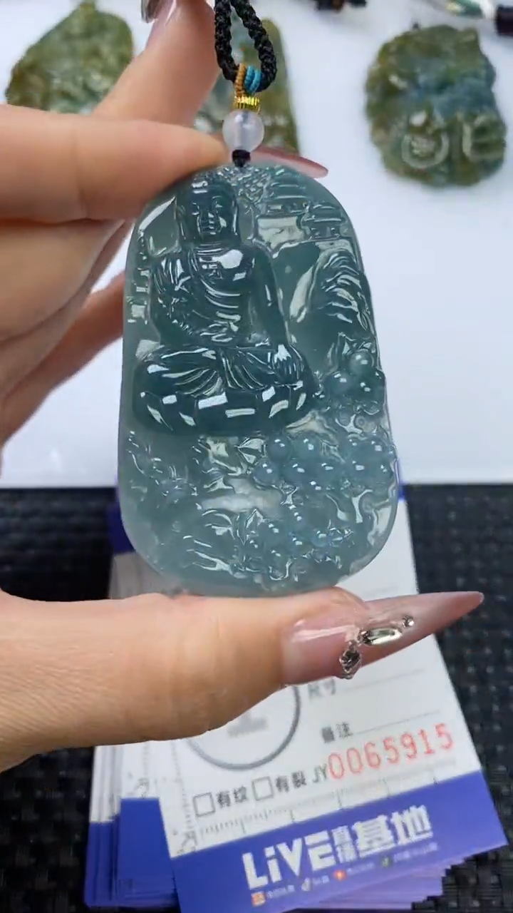 【闪购商品】翡翠颈饰未镶嵌1111111111111111