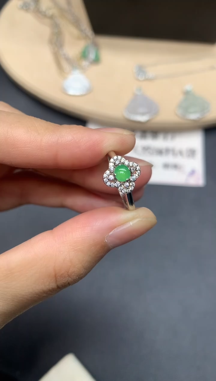 【闪购商品】翡翠戒指银S925镶嵌蛋面【无服务费】