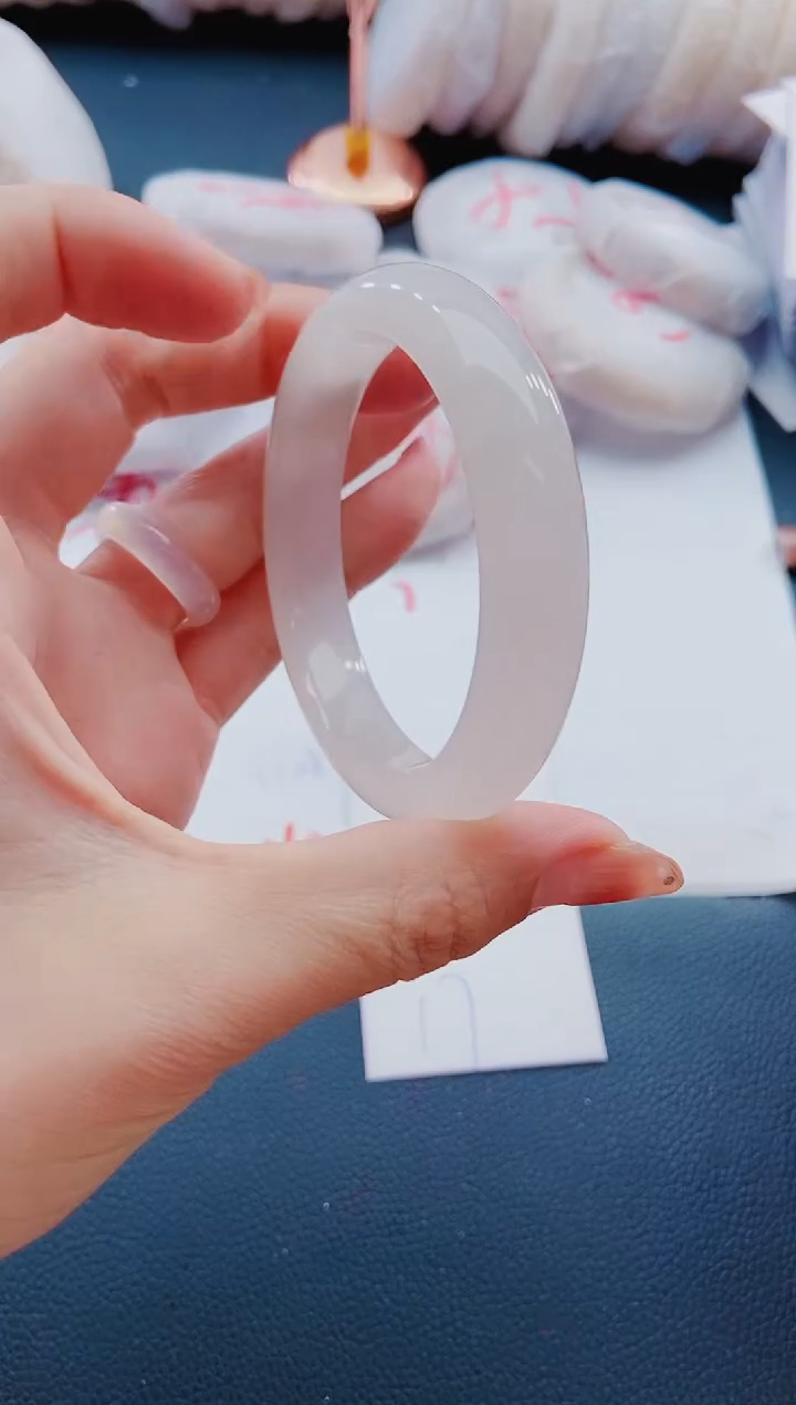 未镶嵌手镯石英质玉N164-55-56