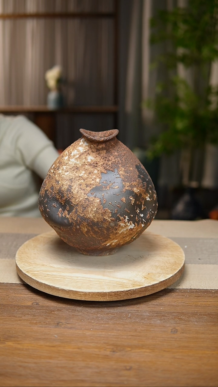 【闪购商品】陶瓷花器诧寂棕大肚