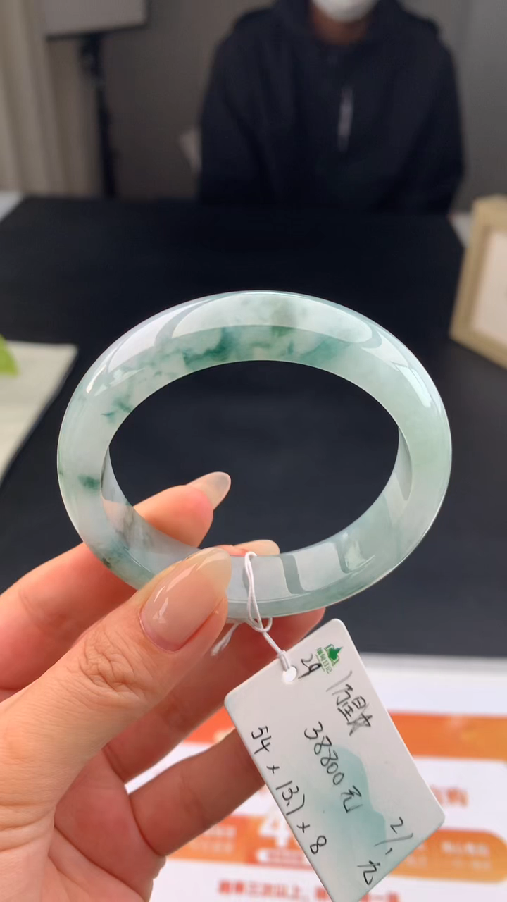 【闪购商品】翡翠手镯未镶嵌下单联系客服核对地址哦