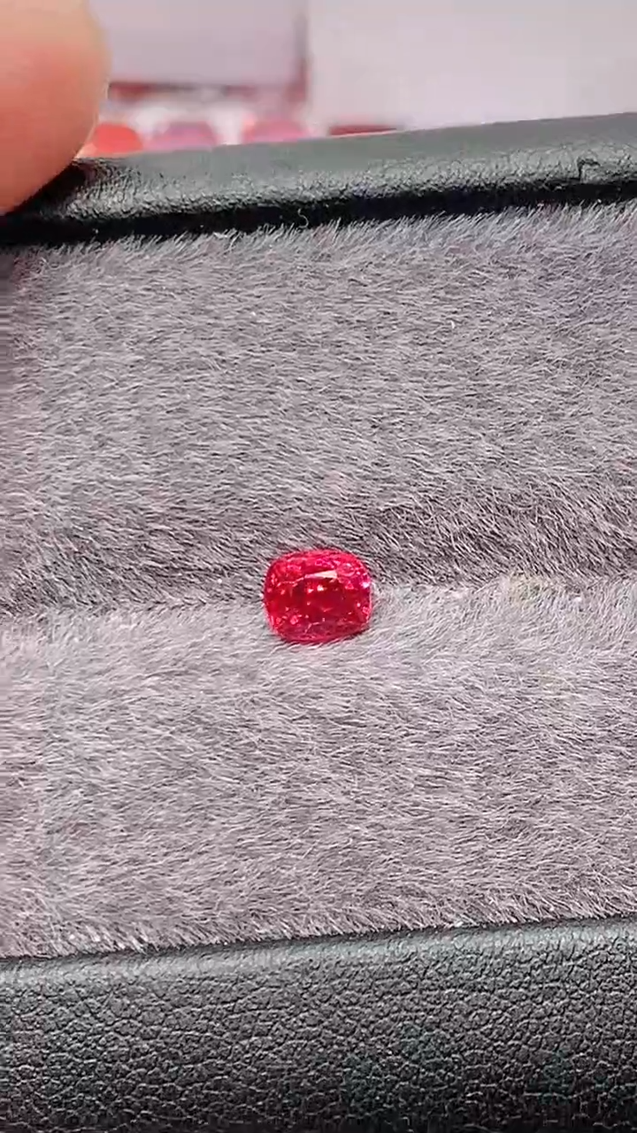 【闪购商品】尖晶石裸石未镶嵌绝地0.86