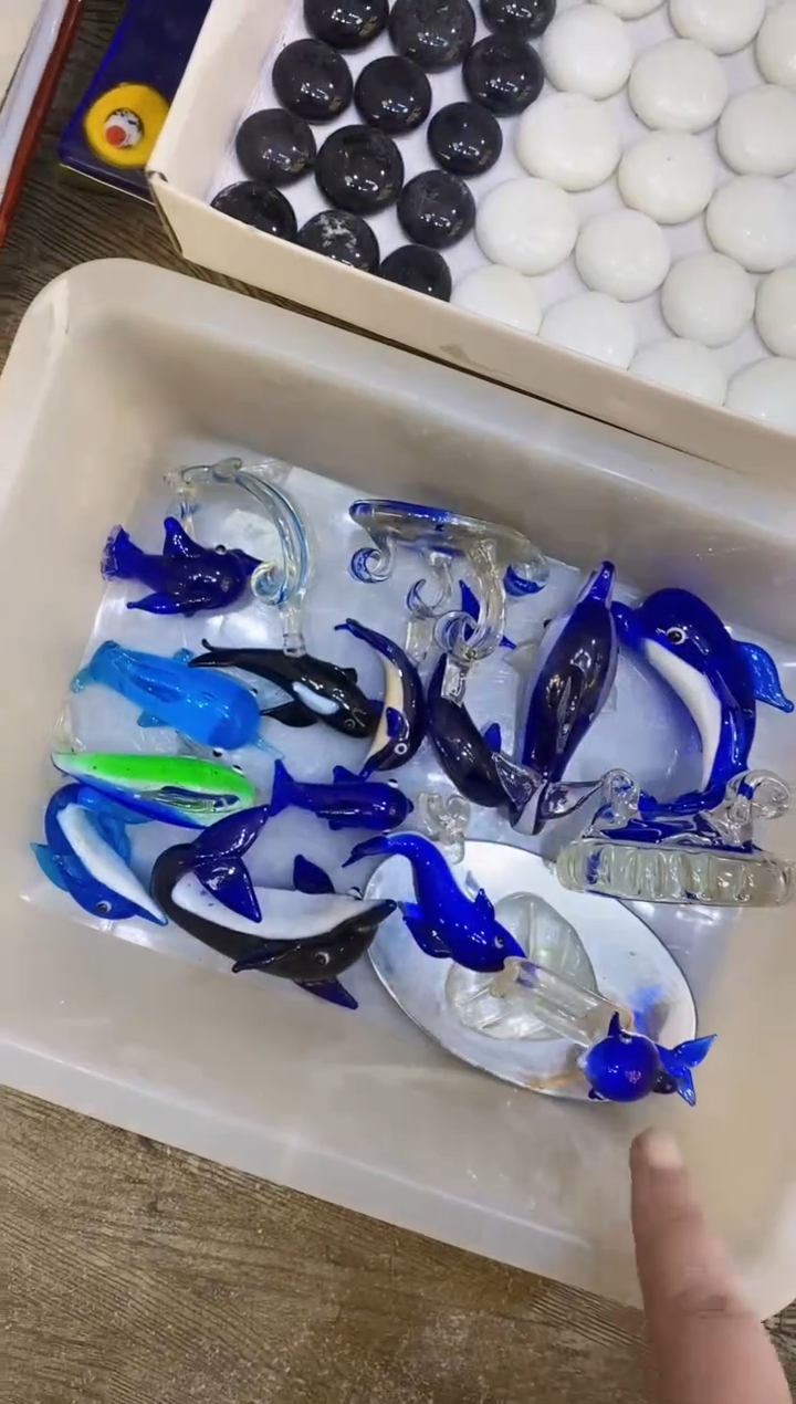 【闪购商品】琉璃手工艺品海豚瑕品12件套餐（瑕品不退换）