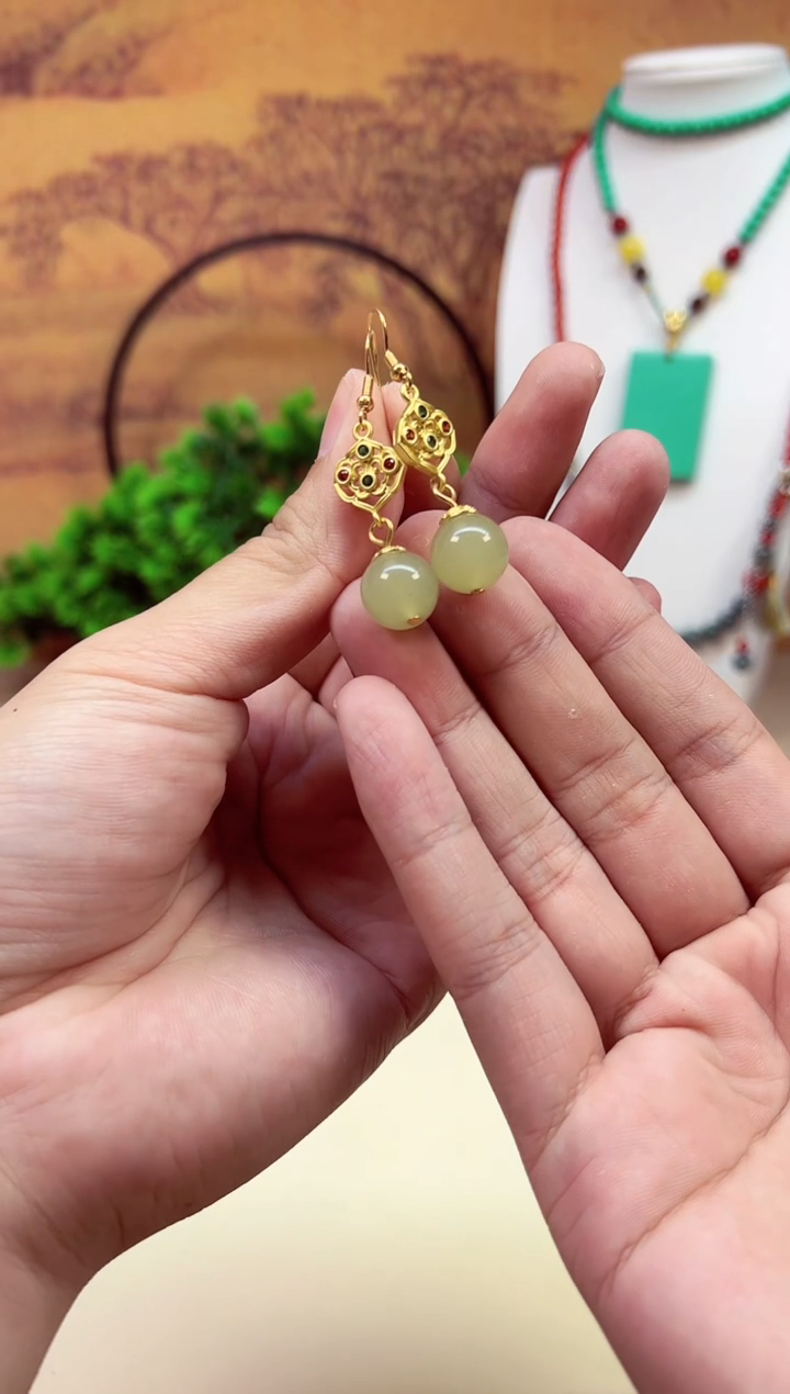 和田玉14K金镶嵌耳饰E24