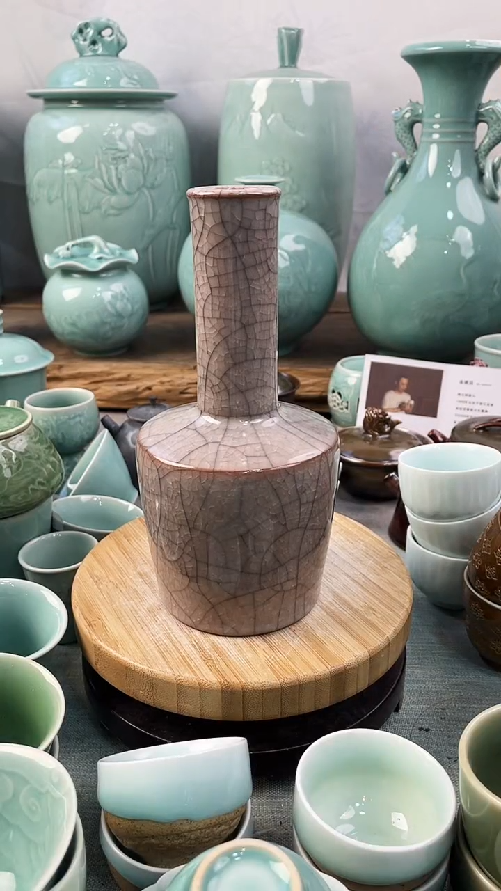 【闪购商品】纯手工 特价 微瑕 慧仙青瓷