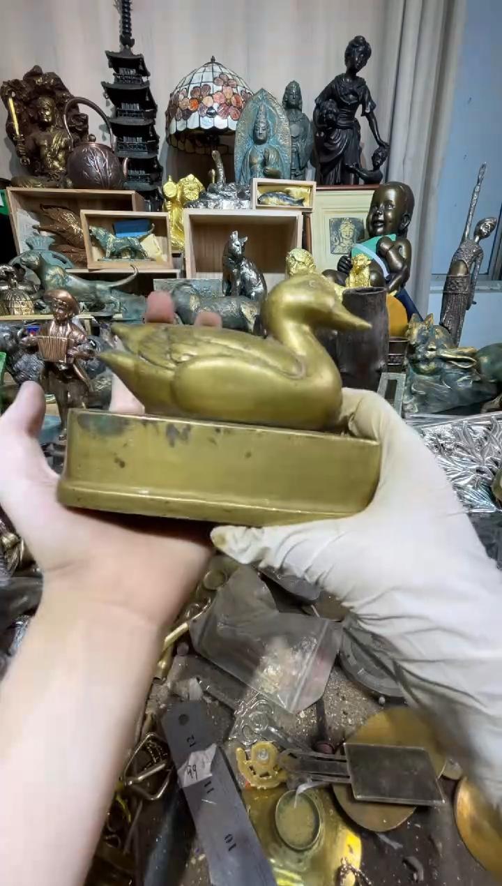 大阪回流铜器摆件100