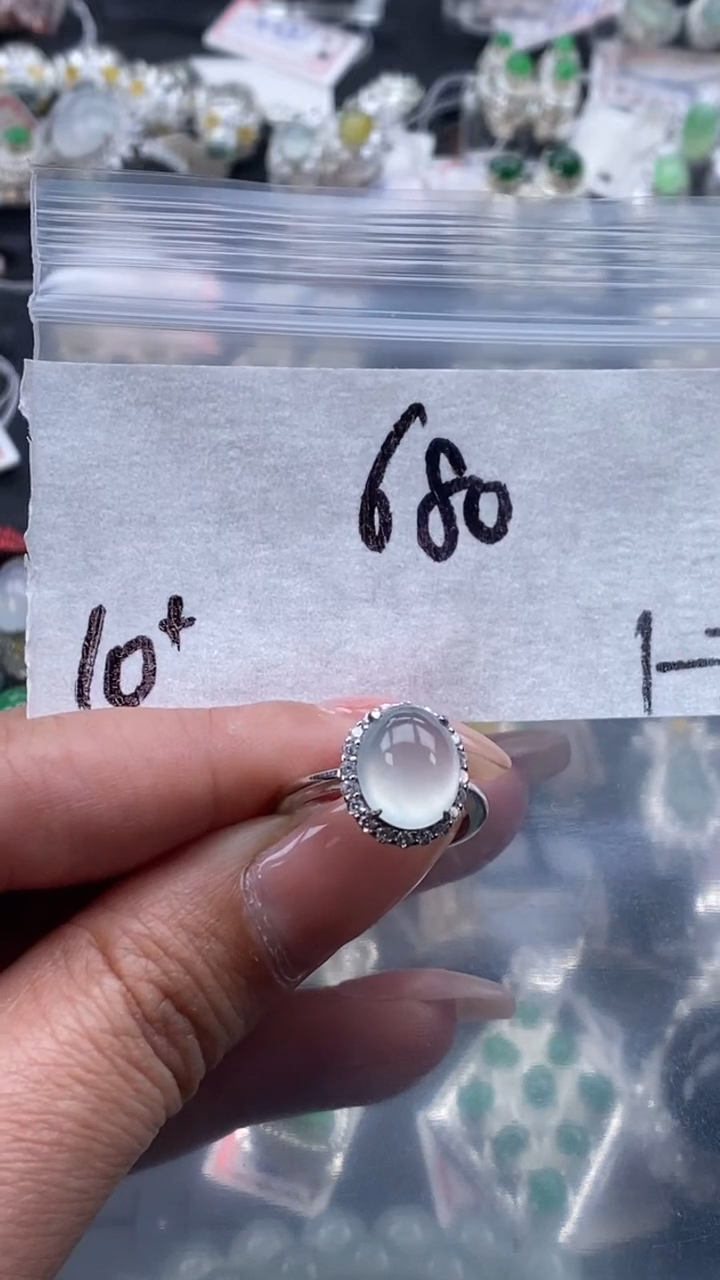 【闪购商品】翡翠戒指银S925镶嵌缅甸天然A货翡翠