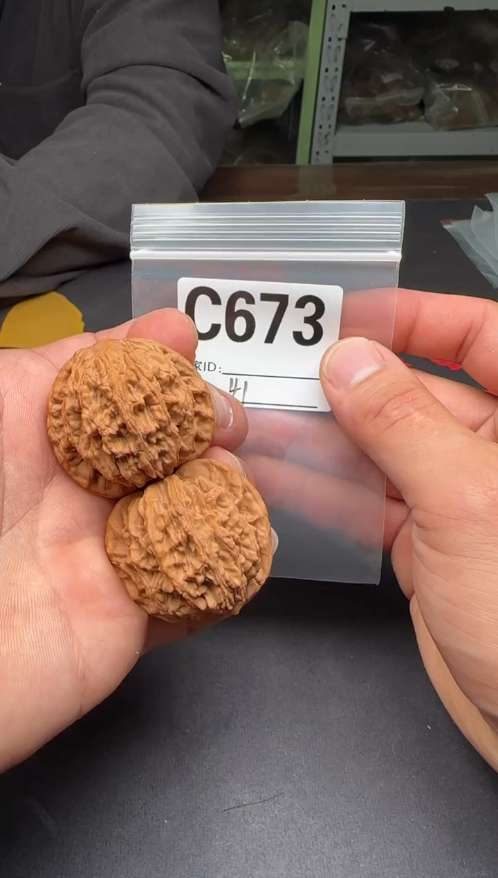 吊坠文玩核桃41麦虎C673